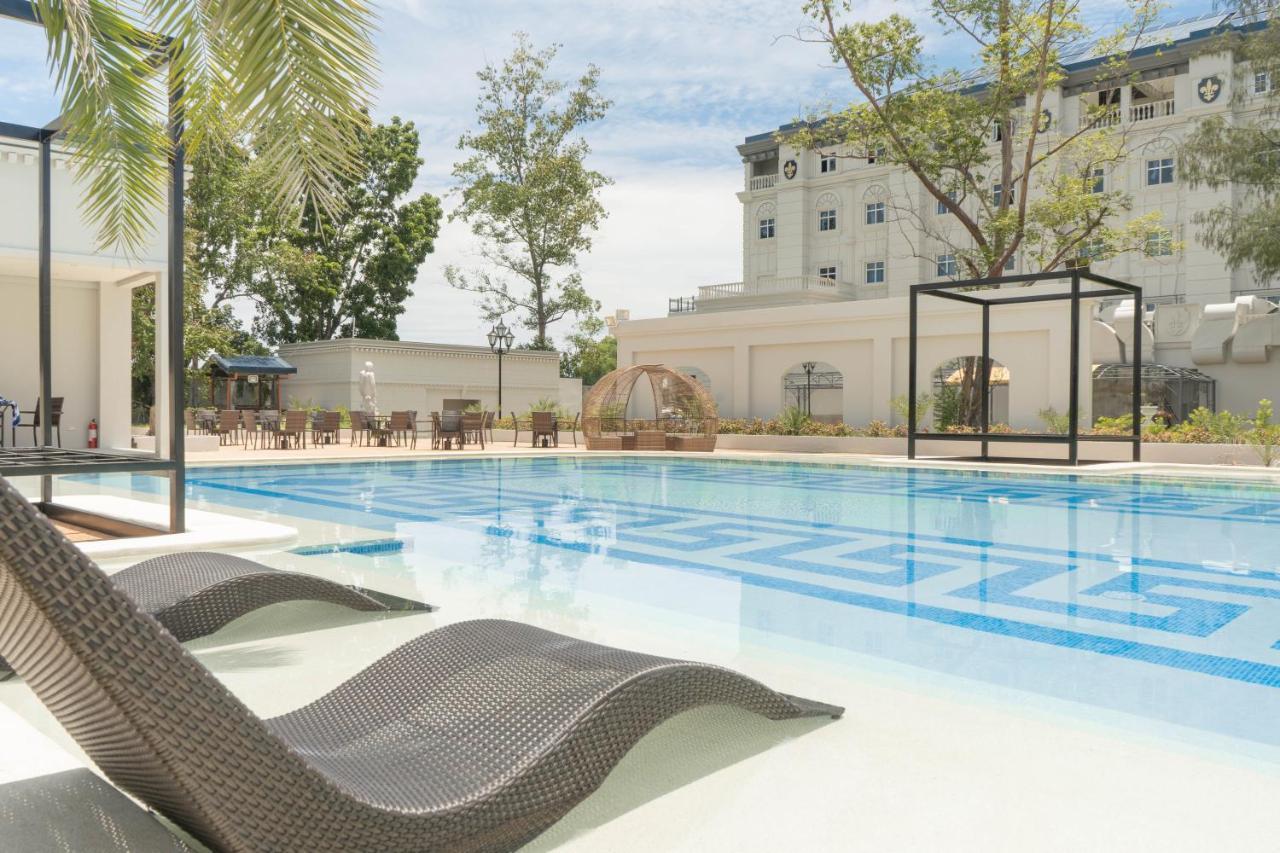 The Monarch Hotel Calasiao Ngoại thất bức ảnh