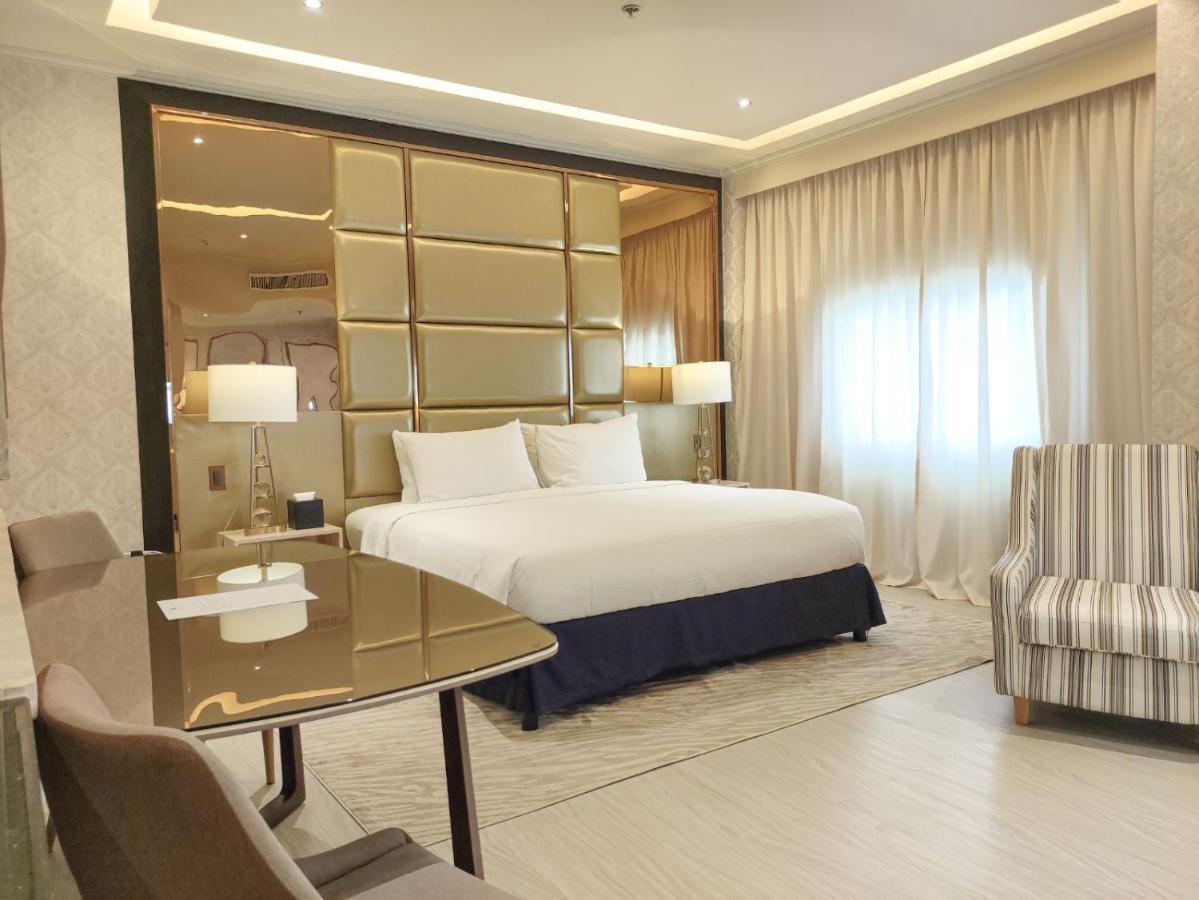 The Monarch Hotel Calasiao Ngoại thất bức ảnh